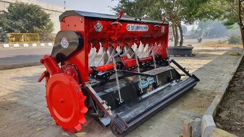 7 Feet Agriculture Multispeed Tractor Rotavator - Image 2